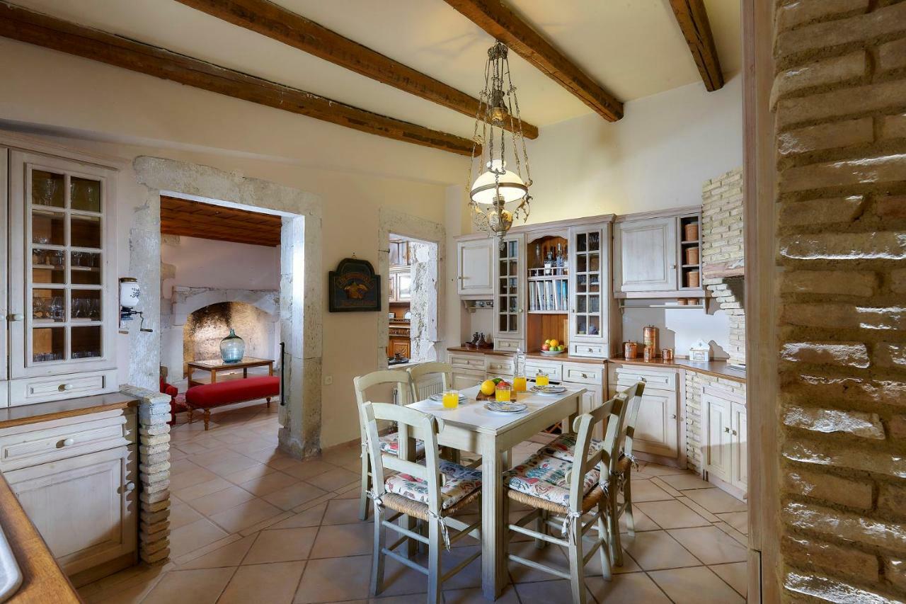 Castello Villa Daphnes - Private Pool & Whirlpool Dhafnes Bagian luar foto