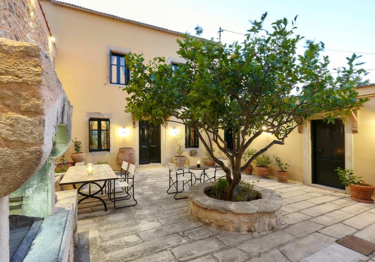 Castello Villa Daphnes - Private Pool & Whirlpool Dhafnes Bagian luar foto