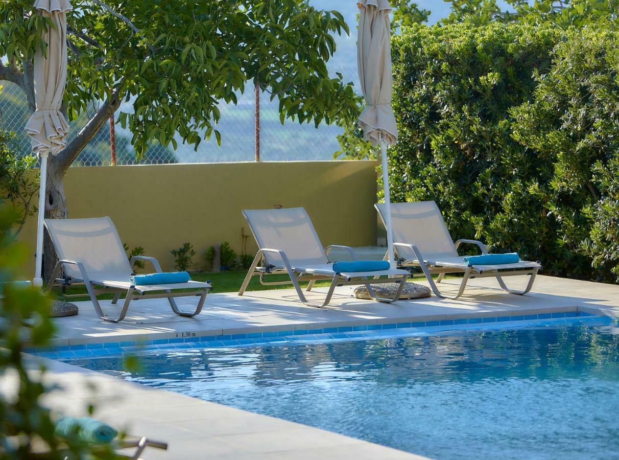 Castello Villa Daphnes - Private Pool & Whirlpool Dhafnes Bagian luar foto