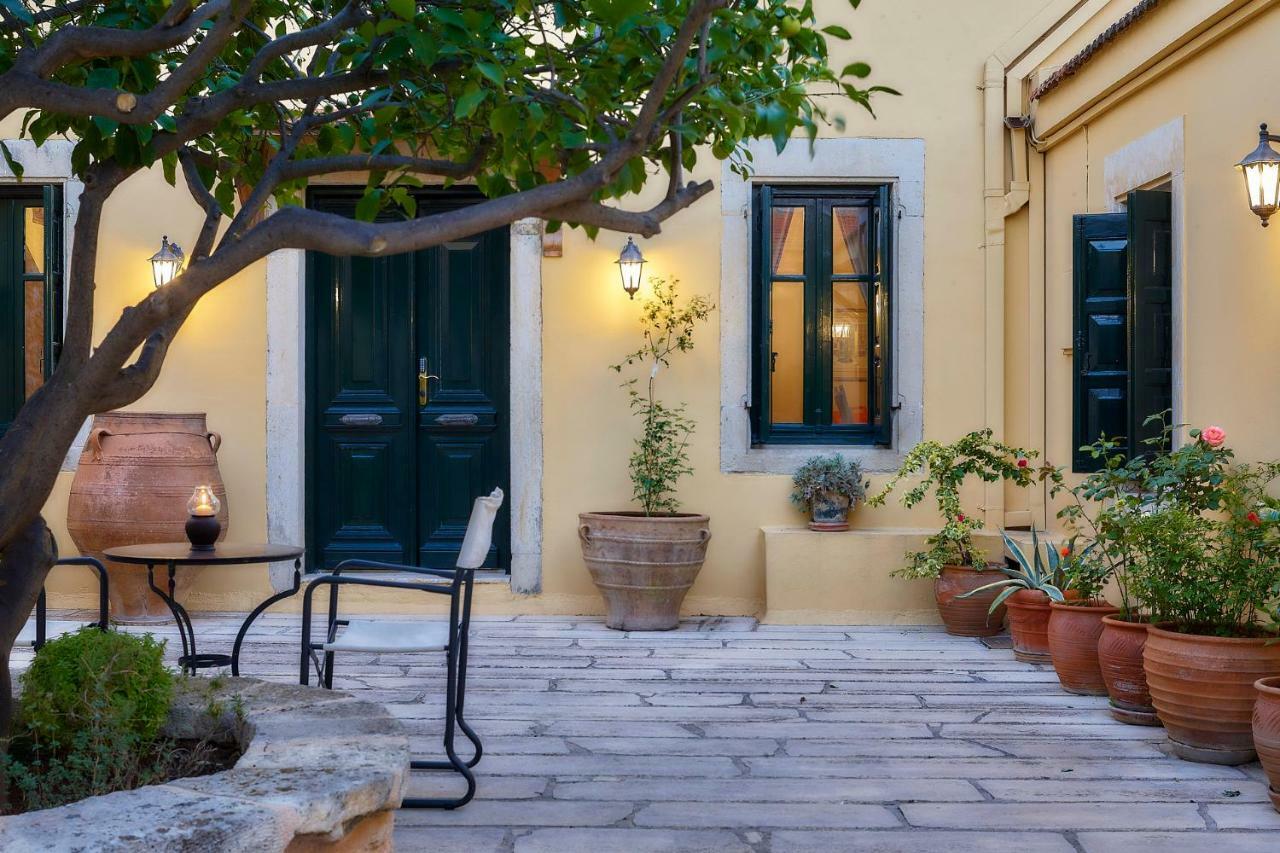 Castello Villa Daphnes - Private Pool & Whirlpool Dhafnes Bagian luar foto