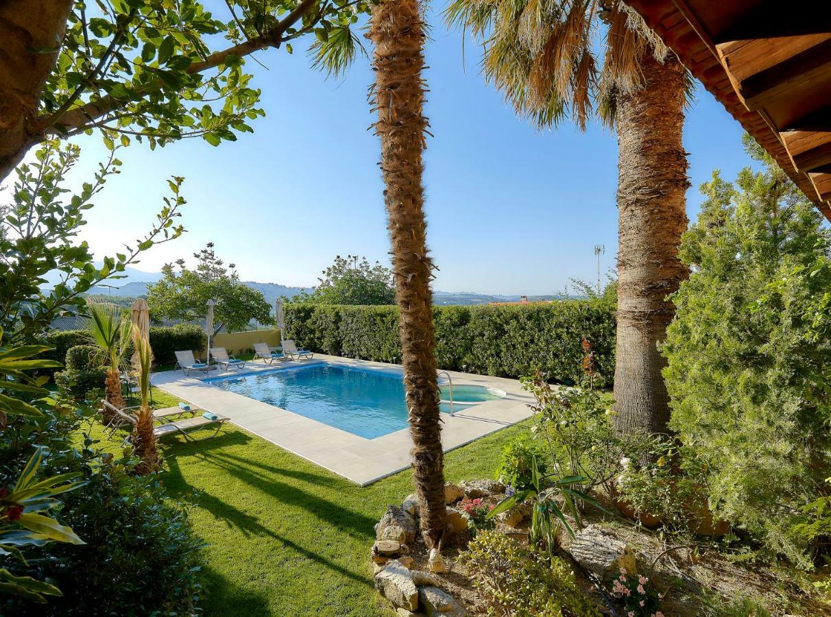 Castello Villa Daphnes - Private Pool & Whirlpool Dhafnes Bagian luar foto